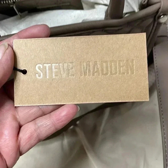 Steve Madden Mushroom Binko bag - Picture 9 of 9
